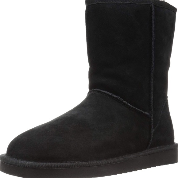 Boots - Picture 4 of 5